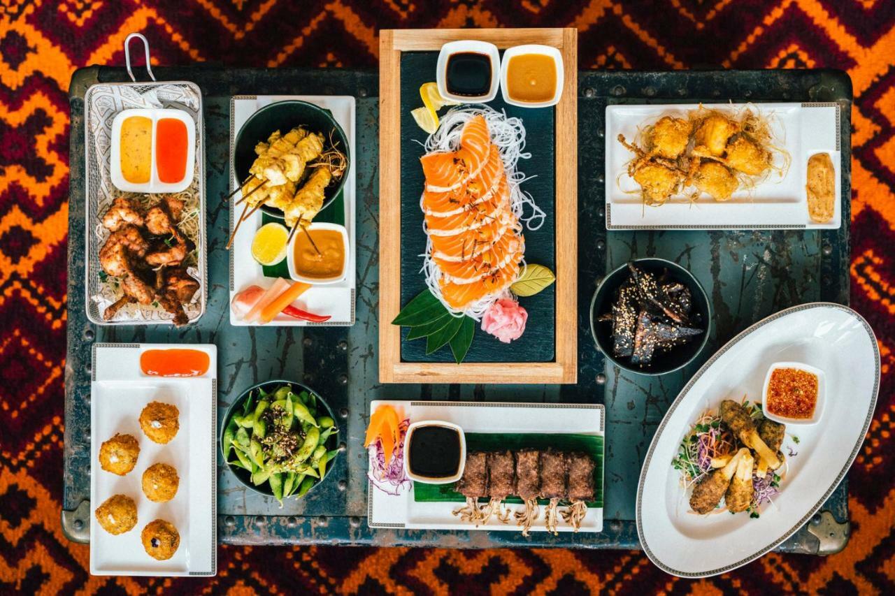 Hotel De La Coupole - Mgallery Sa Pa Kültér fotó A selection of Thai cuisine